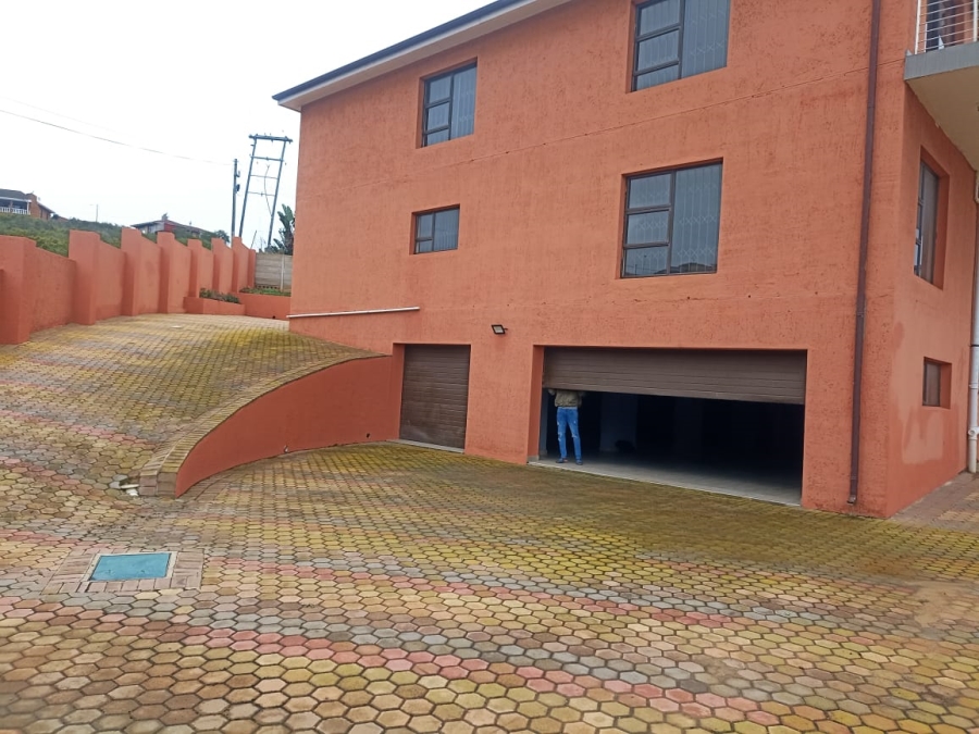 8 Bedroom Property for Sale in De Bakke Western Cape